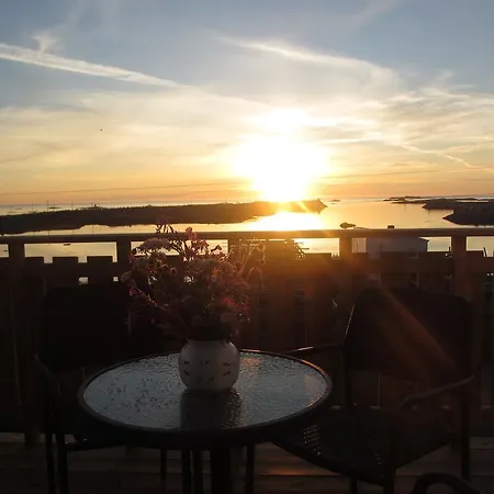 Hostel Melastua Gjestehus *