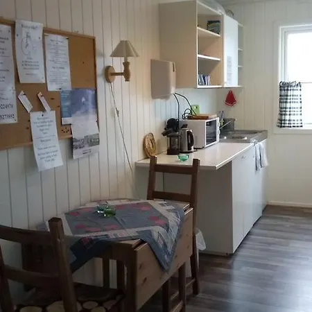 Hostel Melastua Gjestehus *
