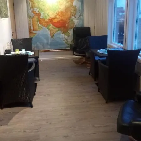 Melastua Gjestehus * Nordmela