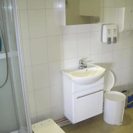 Melastua Gjestehus Hostel *